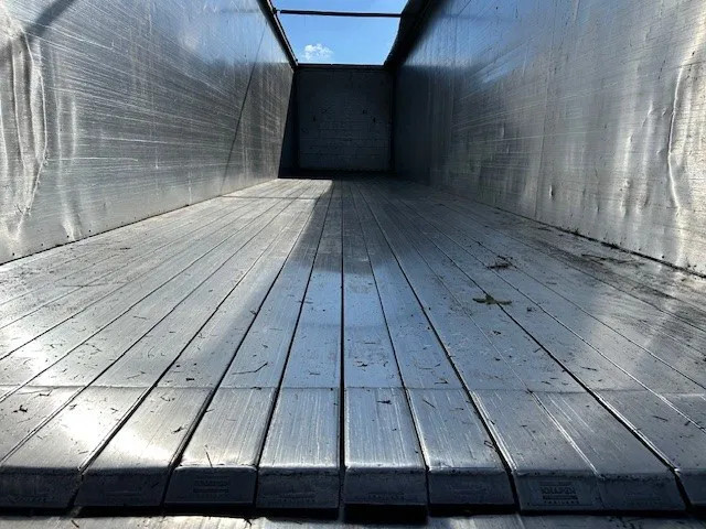 Knapen Trailers K100 - 92m3 Liftachse 10mm - Afbeelding 9