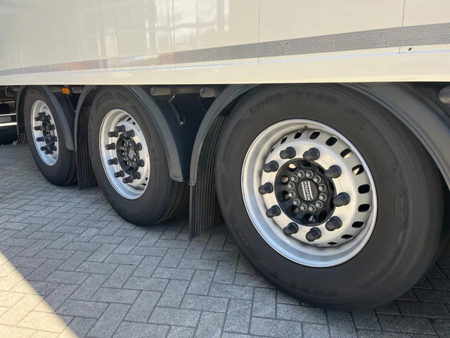 Knapen Trailers K100 - 93m3 Liftas 10mm Powersheet - Afbeelding 9