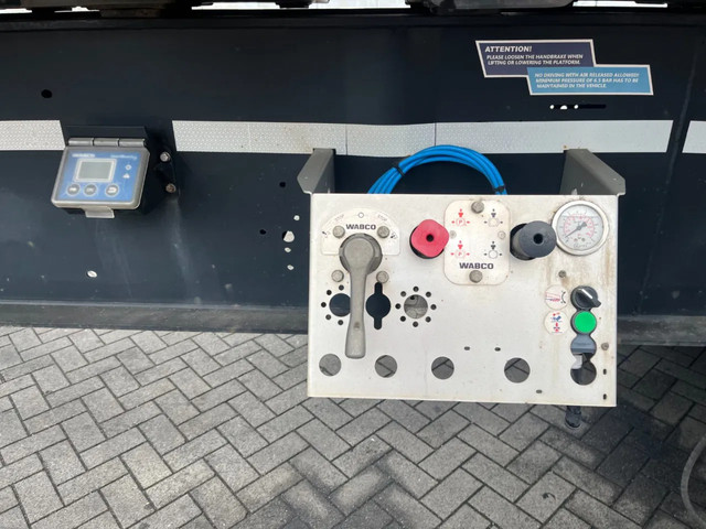 Kempf Feber WS2 Hardox Staal / Stahl 60m3 Liftas NL APK 11/26 - Afbeelding 13