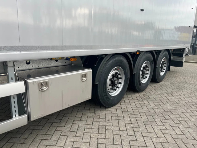 Knapen Trailers K100 - 92m3 Zijwandbeschermzeil 10mm *huren / leasen* - Afbeelding 13
