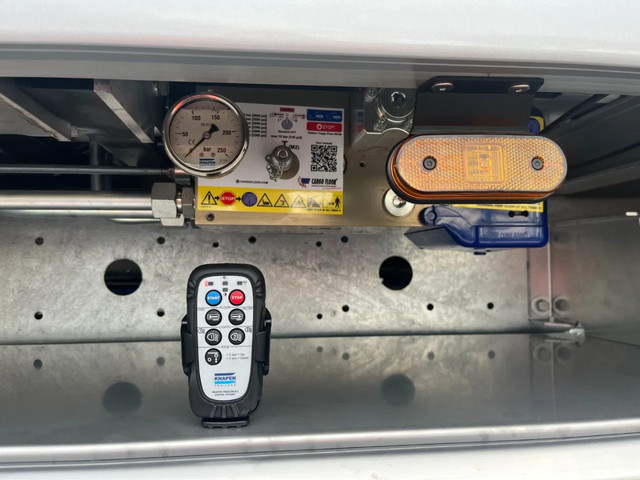 Knapen Trailers K100 - 92m3 Zijwandbeschermzeil 10mm *huren / leasen* - Afbeelding 14