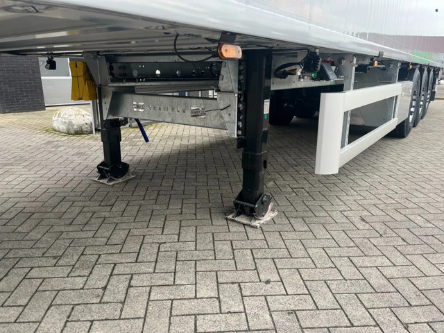 Knapen Trailers K100 - 92m3 Zijwandbeschermzeil 10mm *huren / leasen* - Afbeelding 17